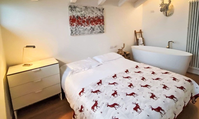 Mezzolago House | Wonderful private villa for 3 guests with WIFI, TV, patio and pets allowed