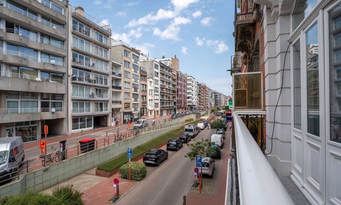 Blankenberge Villa | Wonderful private villa for 8 people with A/C, WIFI, TV and terrace