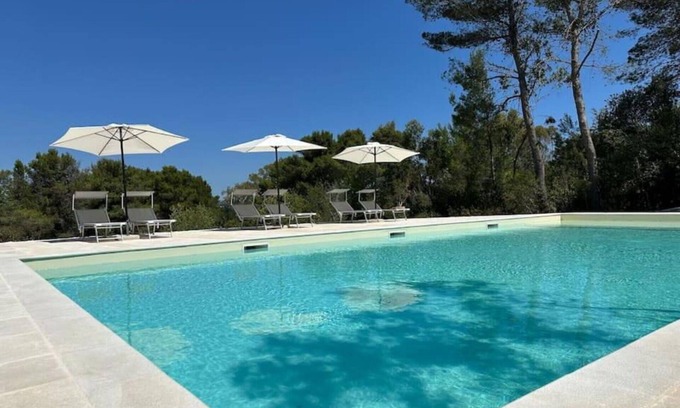 Alberobello Villa | Wonderful private villa with A/C, private pool, WIFI, TV and pets allowed, close to Alberobello