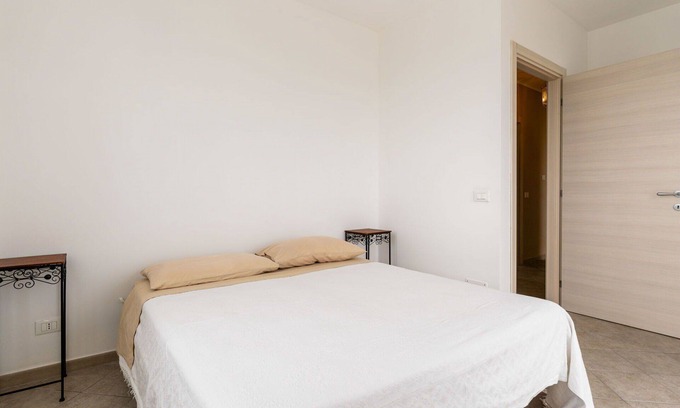 Castellaro House | Wonderful private villa for 8 people with WIFI, terrace, pets allowed and panoramic view