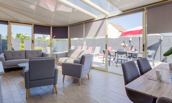 Creances House | Wonderful private villa for 8 people with WIFI, TV, terrace and pets allowed