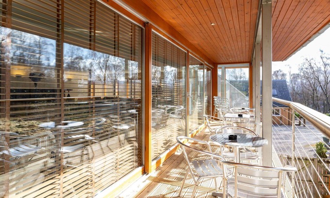 Aviemore Villa | Wonderful private villa for 14 people with hot tub, WIFI, TV, terrace, pets allowed and parking