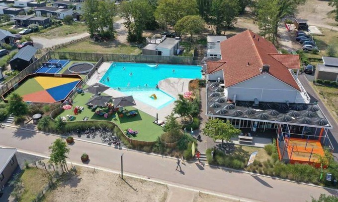 Nunspeet House | Wonderful private villa for 4 guests with pool, WIFI, TV and terrace