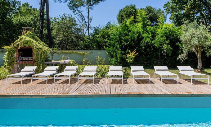 Magescq Villa | Wonderful private villa for 8 people with private pool, WIFI, A/C, TV and terrace