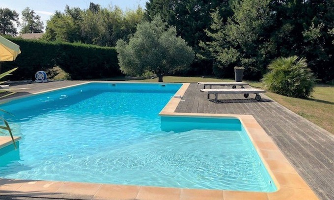 Mimizan House | Wonderful private villa for 6 people with WIFI, private pool, TV, terrace and pets allowed