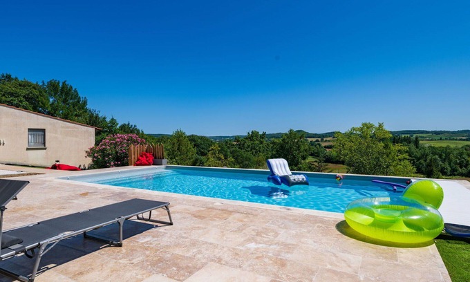 Dausse House | Wonderful private villa for 6 guests with private pool, WIFI, TV, terrace and panoramic view