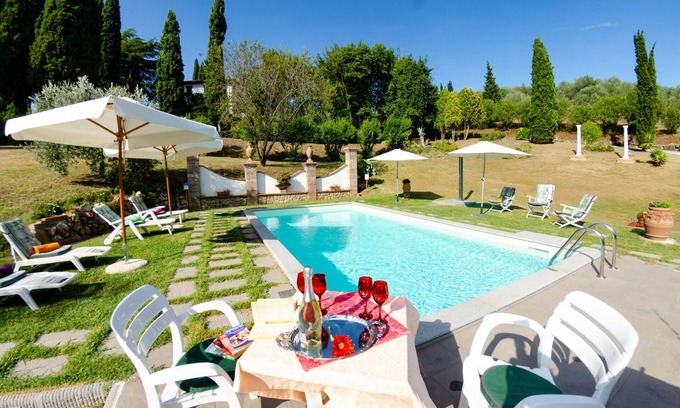Uzzano Villa | Wonderful private villa for 10 guests with private pool, A/C, WIFI, TV, pets allowed and parking