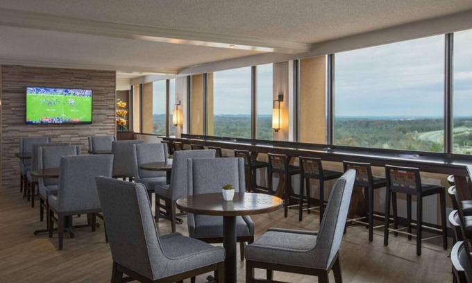 Nashville Hotel | Wonderful Trip! Pet-friendly Property, Onsite Pool, Free Airport Shuttle