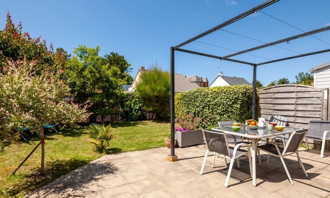 Hauteville-sur-Mer House | Wonderful villa for 6 people with WIFI, TV and terrace
