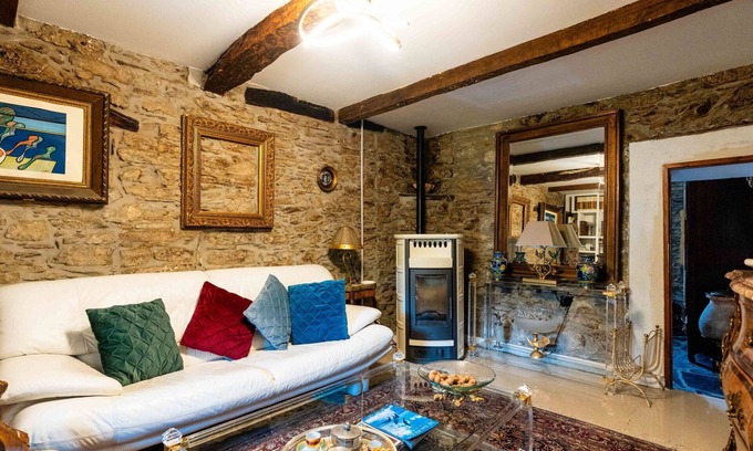 Ville San Pietro House | Wonderful villa for 6 guests with A/C, WIFI, pets allowed and panoramic view