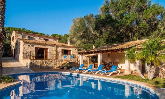 Petra Villa | Wonderfully located finca with great facilities