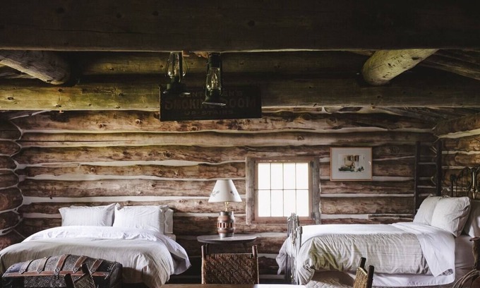 Montrose House | Woodgate Mountain Retreat: 40 Acres of Peace!