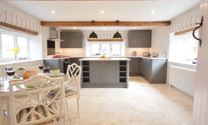 Saxmundham House | Woodland Cottage, Great Glemham