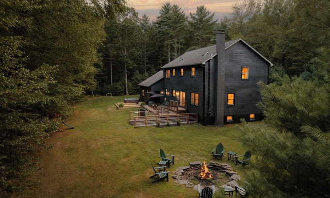 Barryville House | Woods Edge Private 5 Acres Hot Tub Fire Pit