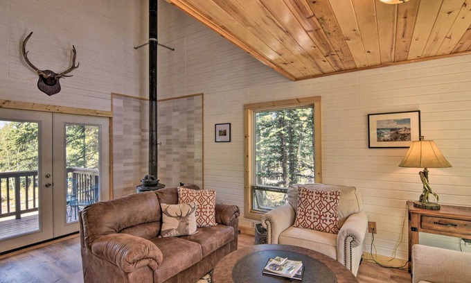 Indian Mountain Cabin | Woodsy Cabin Hideaway w/Deck: Hike, Fish, Escape