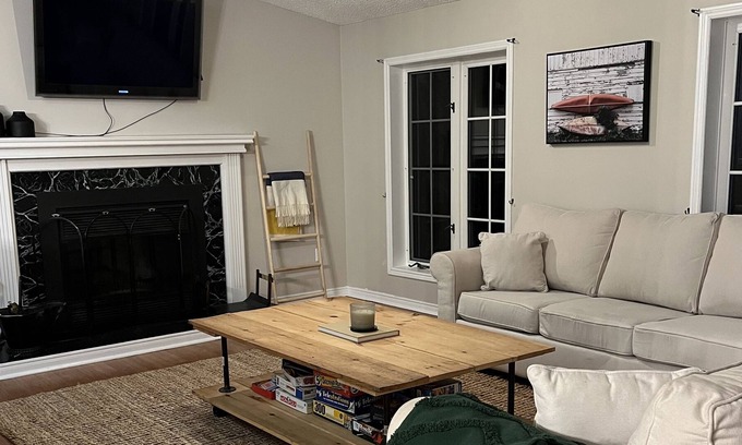 Huron-Kinloss Cottage | Woodsy Cottage with Hot Tub, Games Room & Wet Bar