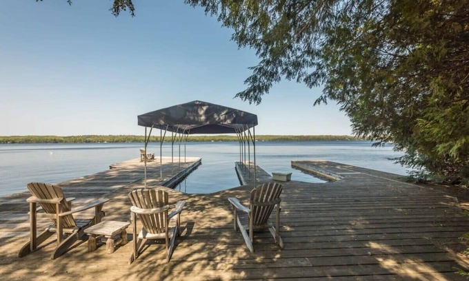 Bala House | Woodwinds on Fantastic Acton Island