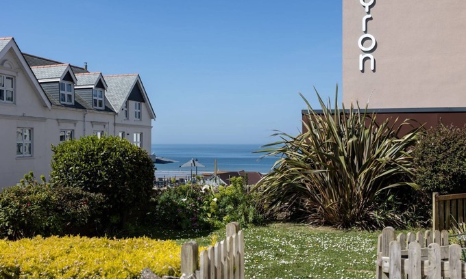 Woolacombe Apartment | Woolacombe 2 bed retreat, close to the beach