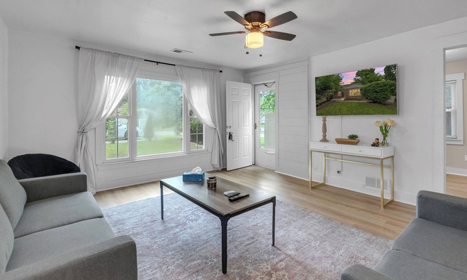 Canton House | Work or Relax l Quiet & Clean