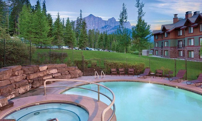 Canmore Condo | Worldmark Canmore Banff: 1BR Resort Suite