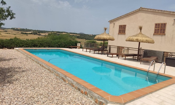 Manacor Cottage | Wow! 7 or + nights 20% off. 10 or + nights 20+20% off. 28 or + nights 20+30% off