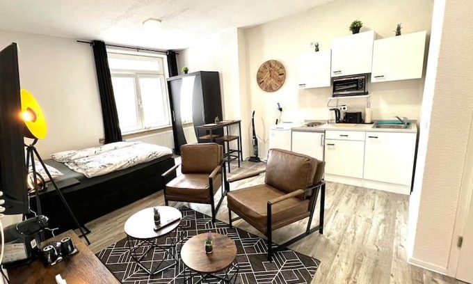 Krefeld Apartment | Wunderschöne City-Wohnung mit Gartennutzung Nähe Krefeld HBF