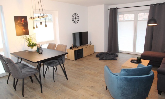 Greetsiel Apartment | Wunderschöne Hunde- und Rollstuhlfreundliche Ferienwohnung in Greetsiel!