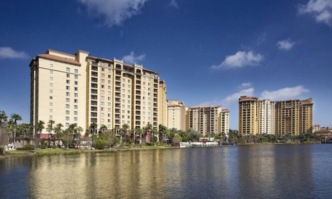 Lake Buena Vista Resort | Wyndham Bonnet Creek - Inside Disney Gates, 5 Pools -25% Deposit
