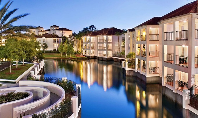 Kissimmee Condo | Wyndham Star Island Resort near Disney