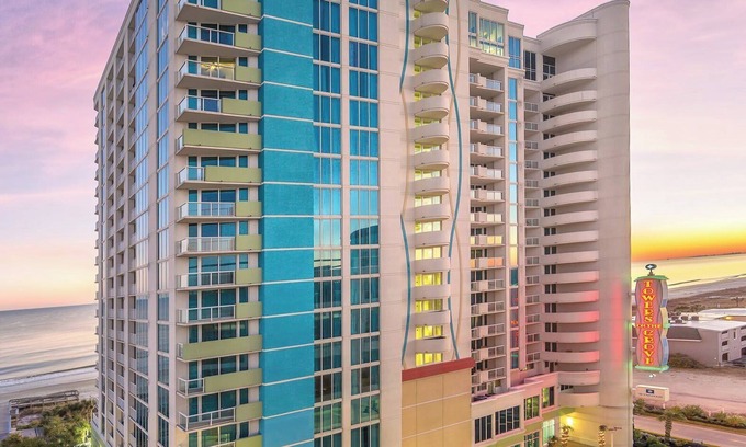 Ash Condo | Wyndham Towers on the Grove | 1-Bedroom Ocean View Suite