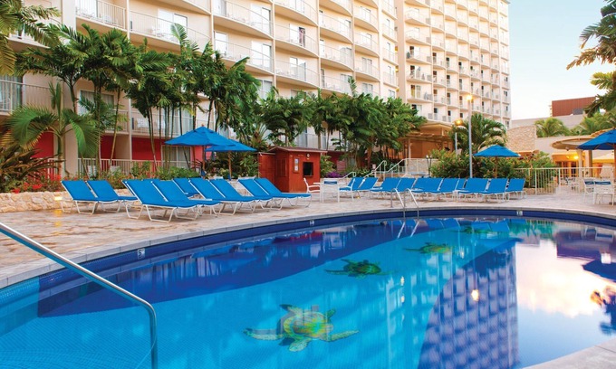 Waikiki Resort | 🌴Wyndham Waikiki Beach Walk ✨Experience Paradise in a 2BR Villa - Sleeps 8!