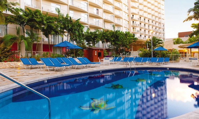 Waikiki Resort | 🌴Wyndham Waikiki Beach Walk ✨Experience Paradise in a 2BR Villa - Sleeps 8!