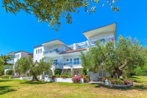 Possidi Apartment | Xenios Faros Apartments