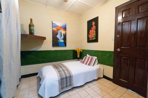 Guayaquil House | Xios Room