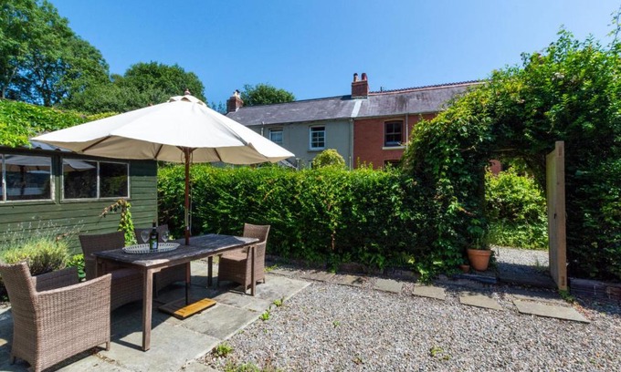 Llangwm House | Y Cleddau