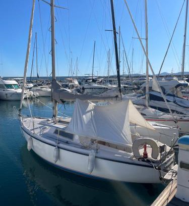 Saint-Raphael Boat Rental | Yacht Studio Galarne