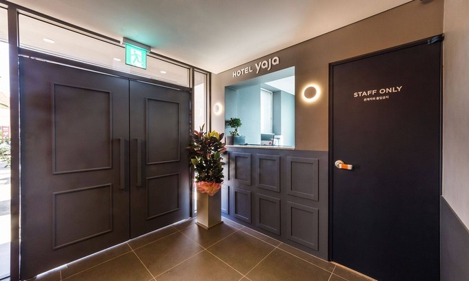 Gwangju Hotel | Yaja Gonjiam Branch