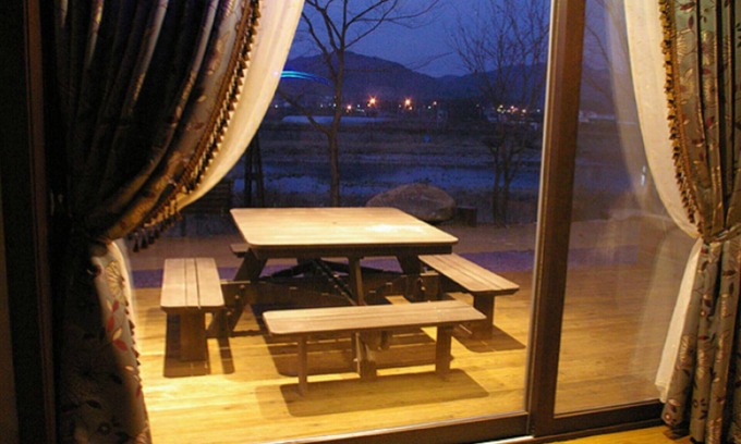 Yongmun House | Yangpyeong Hayandohwaji Pension