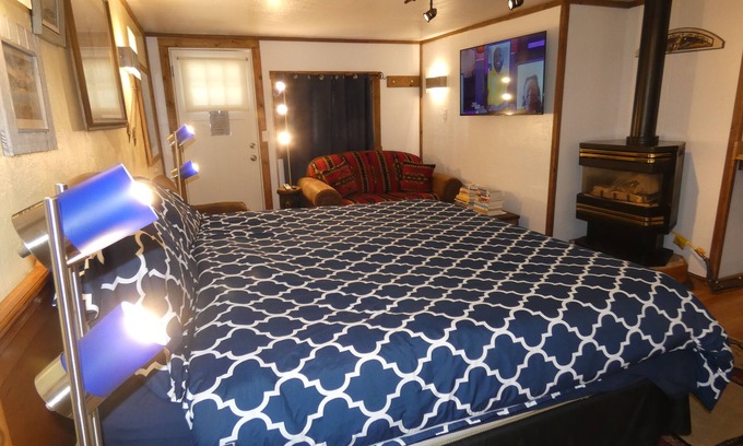West Yellowstone Apartment | Yellowstone Studio #1. Just One Mile From Yellowstone's Main Entrance