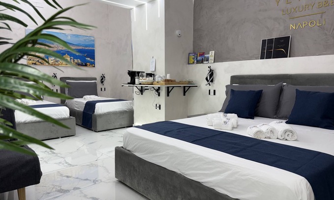 Chiaia Bed & Breakfast | Ylisea Luxury B&B - Luxury in the city center - 5 minutes from the sea