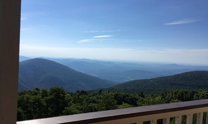 Chestnut Springs Condo | You deserve it all! Awesome Views, Comfy Condo & Elevator!