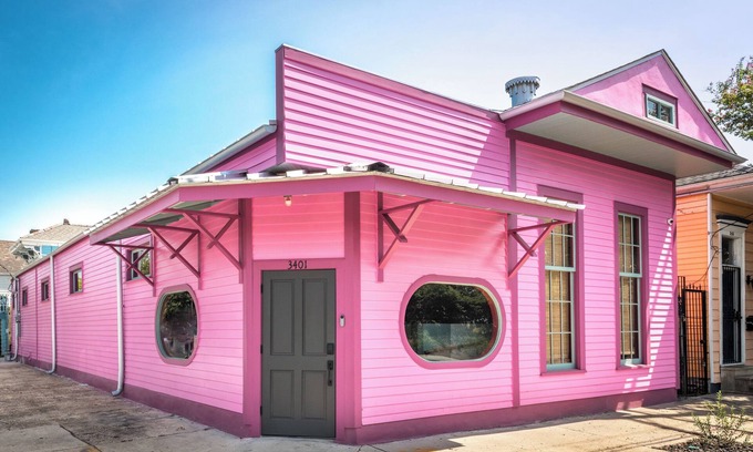 Bywater House | Your ADA Comp NOLA GROUP Getaway 5BR/3BA Bywater 1 Mi from French Qtr, Sleeps 10