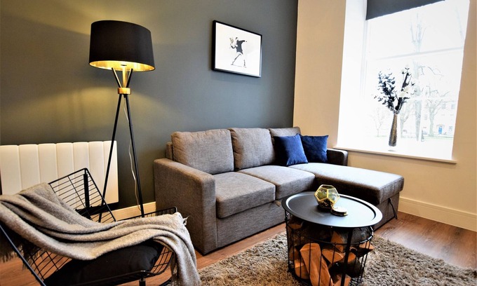 Bristol Villa | Your Apartment | Bristol The Hubert