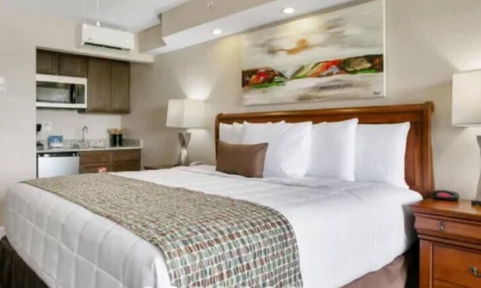 Lake Buena Vista Hotel | Your Chance to stay in Silver Lake Resort in Kissimmee using my reservation.