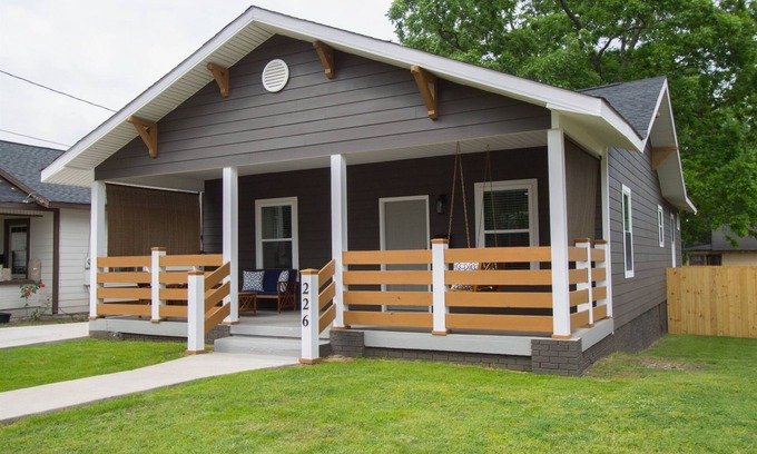 Crestline Heights House | Your Cozy Boho Hideaway — Relax, Explore, Chill