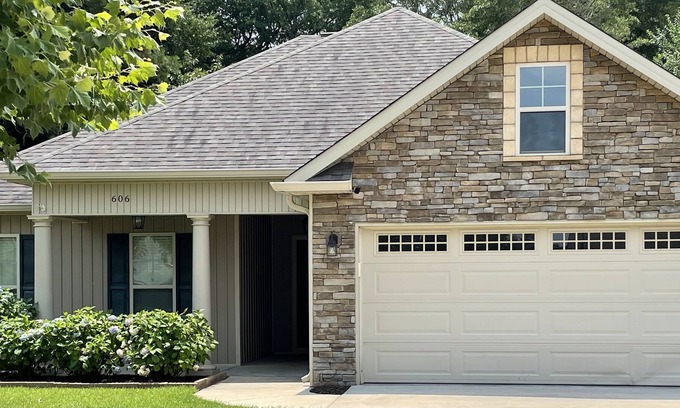 Kathleen House | Your home away from home!