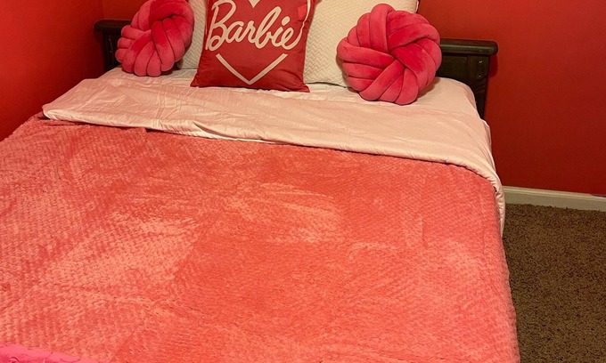 Berwyn House | ….Your 🏡 home away from home 🏡 where your 🐶 is always welcome