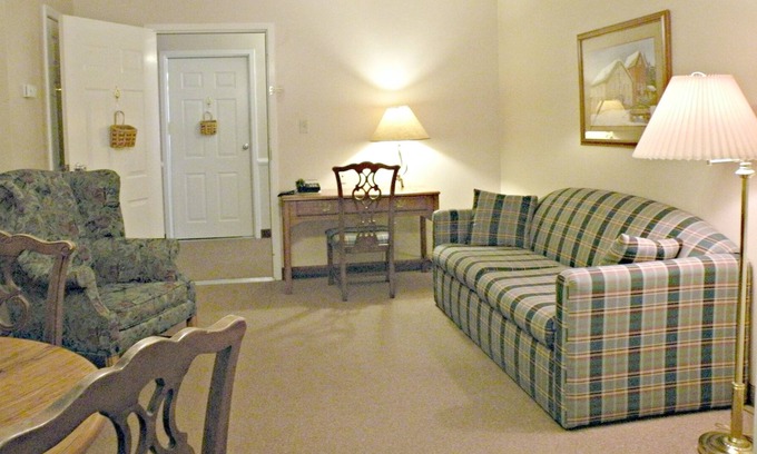 Springfield Apartment | Your Home Away From Home