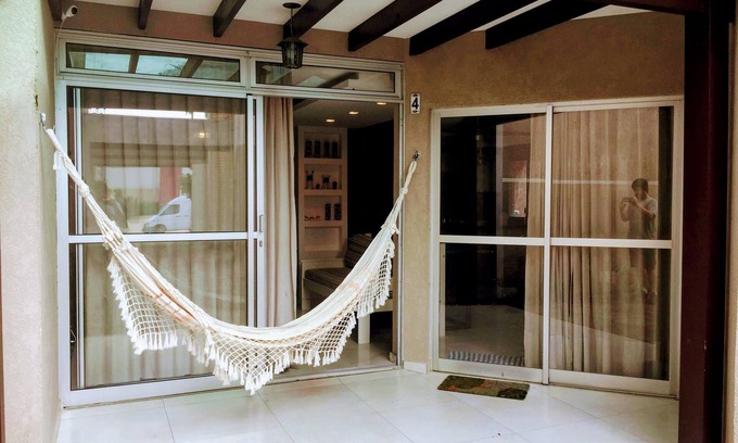 Pontal do Parana House | Your Home in Atami with A/C, Wi-Fi and Home-office