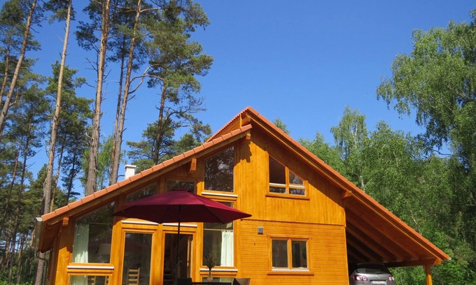 Rutenberg House | Your house on the lake with a fireplace, sauna and bathing area nearby!